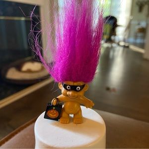 VTG Russ Troll Brooch Pin with mask